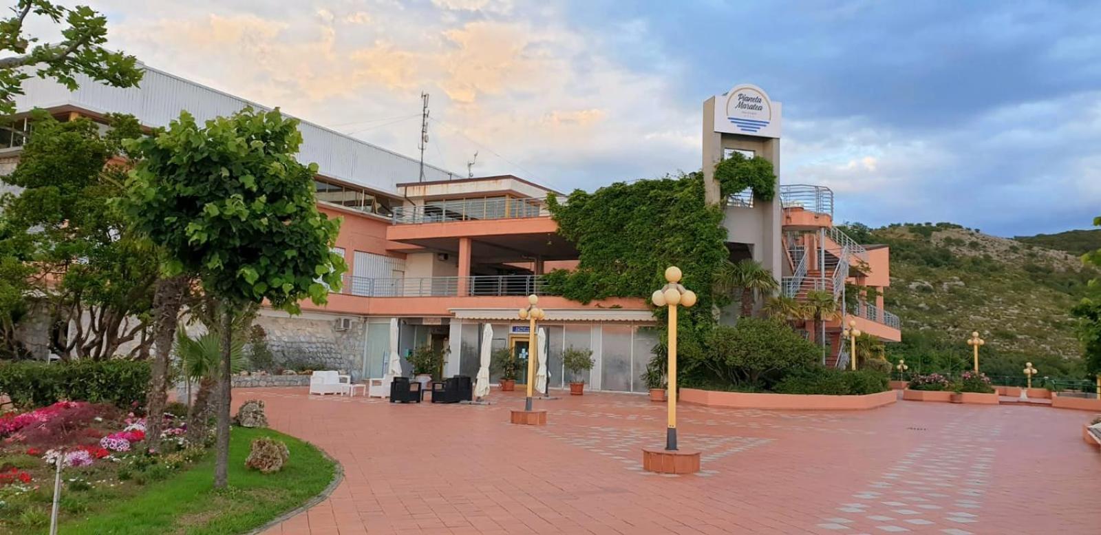 Residence Pianeta マラテーア エクステリア 写真